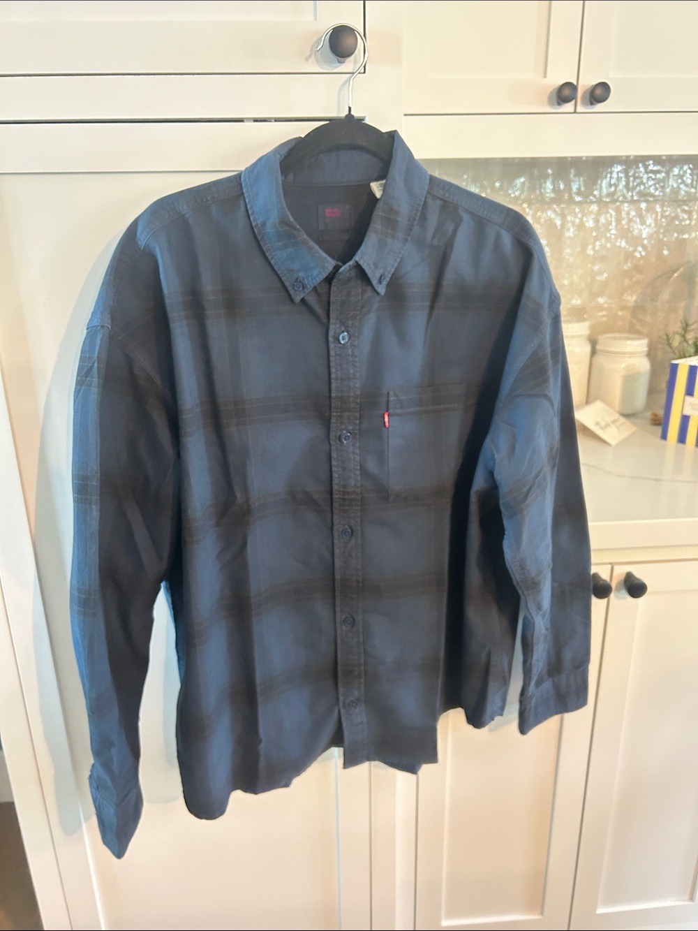New Levi's Men's Navy Blackwatch Plaid Long-Sleeve Button-Down Shirt